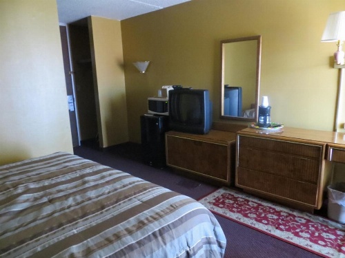 Days Inn by Wyndham Colorado Springs/Garden of the Gods image 12